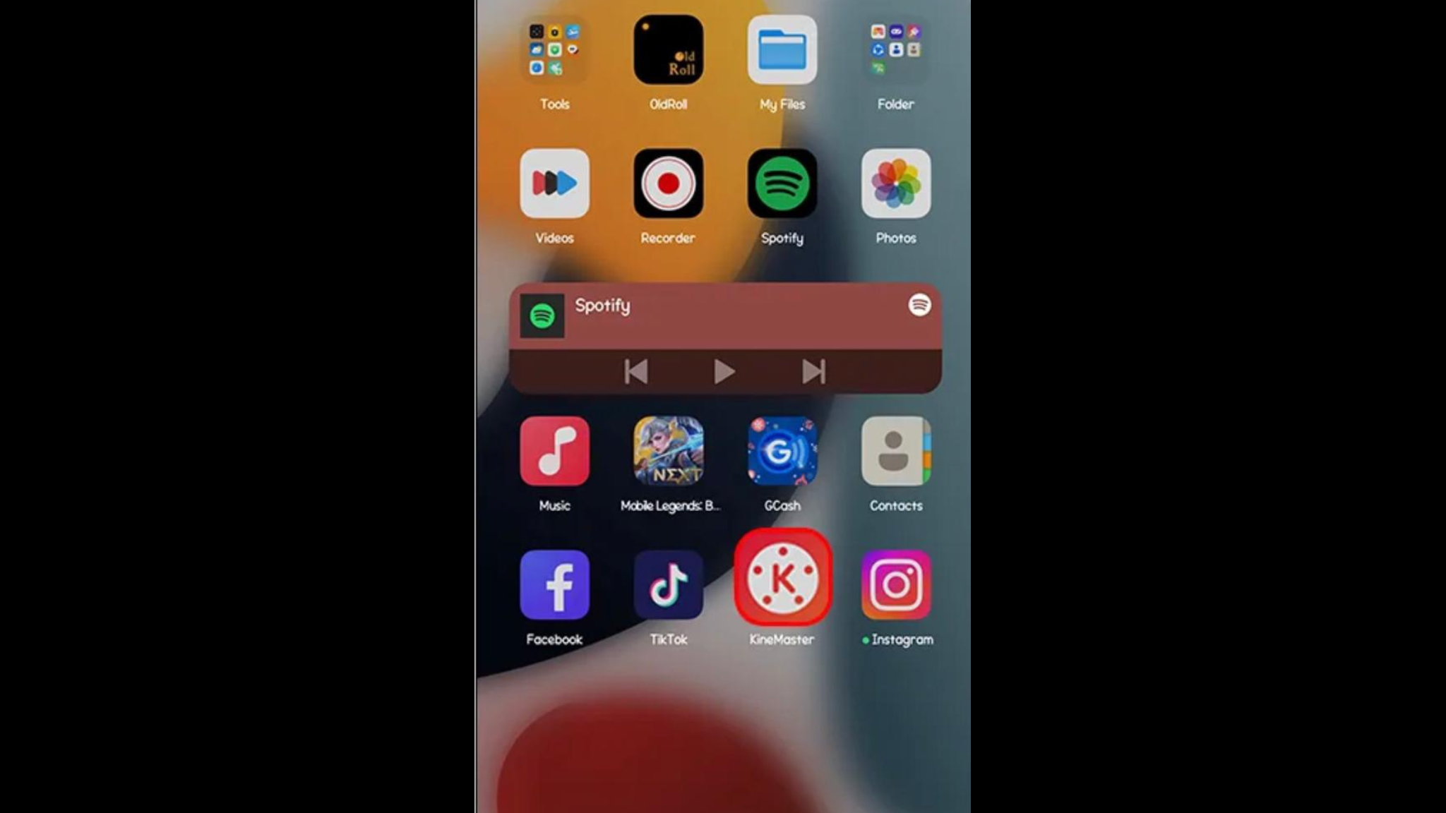 click on film icon - Kinemaster Upload To Youtube